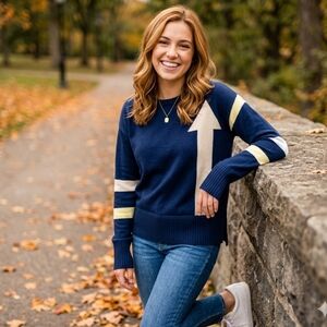 Lisa Todd‎ Anthropologie Arrow Intarisa Designer Preppy Sweater Size Medium